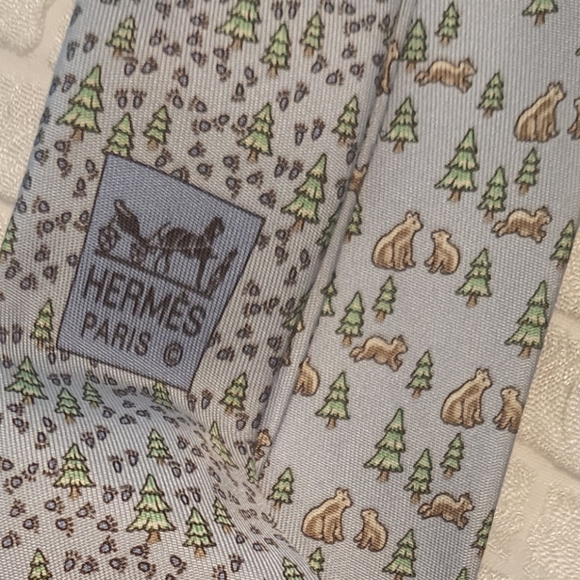 NWT Hermès Mens Silk Christmas Bears Holidsy Tie - Picture 2 of 10